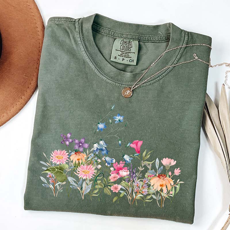 Boho Pressed Wildflower Lover T-Shirt