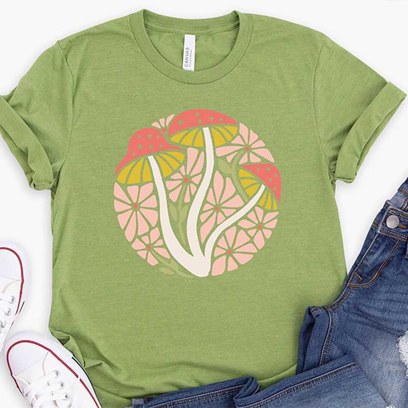 Hippie Mushroom Toadstool Floral Retro T-Shirt