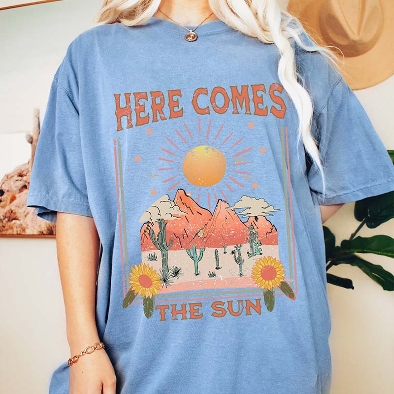 Boho Inspired Here Comes the Sun T-Shirt