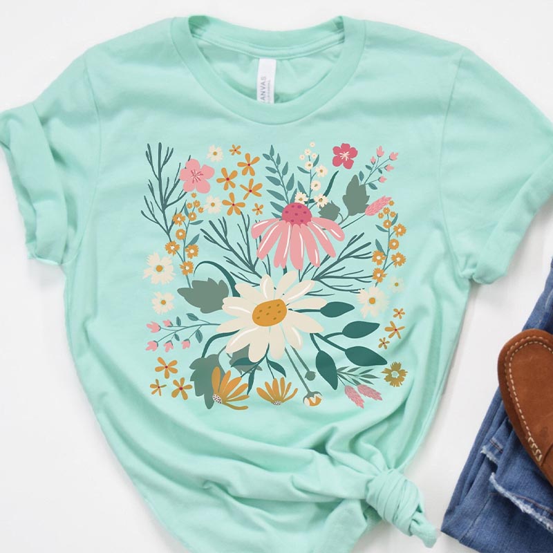 Trendy Floral Wild Flower Mom Gift T-Shirt
