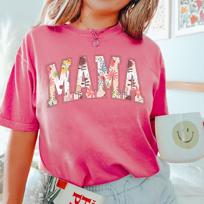 Vintage floral Mama Strong Woman T-Shirt