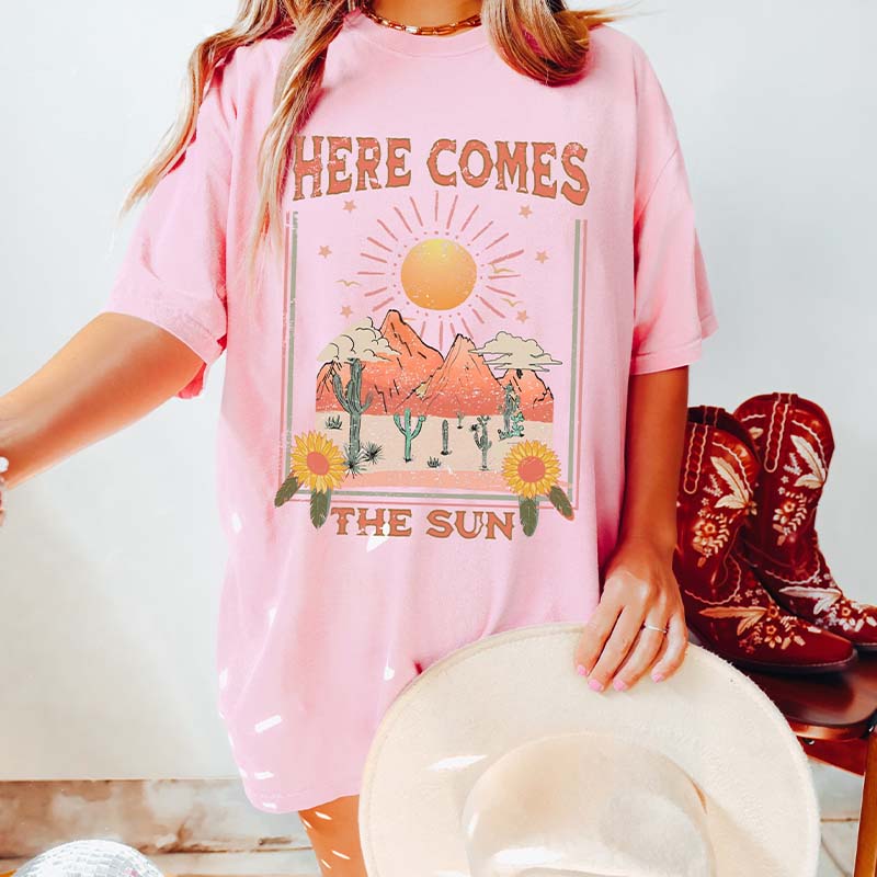 Boho Inspired Here Comes the Sun T-Shirt