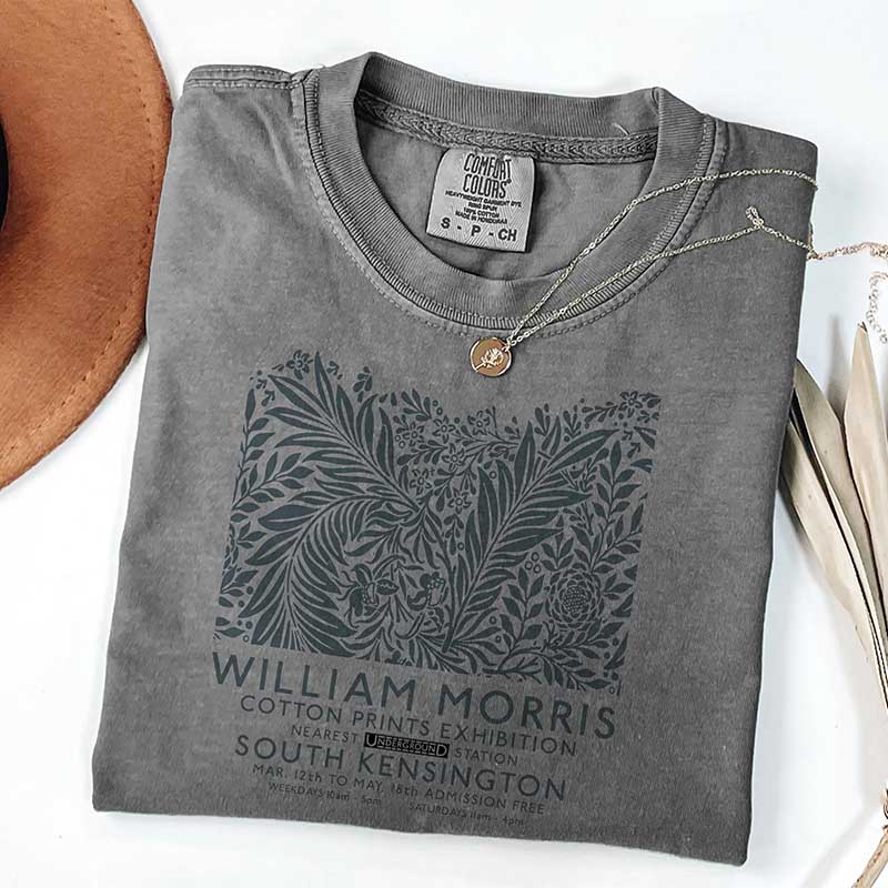 Vintage Retro William Morris Flower Floral T-Shirt