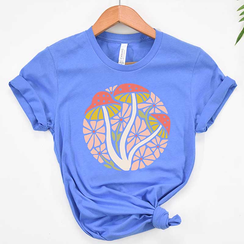 Hippie Mushroom Toadstool Floral Retro T-Shirt