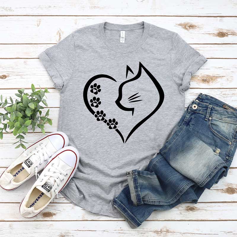 Cat Heart Owner Mom T-Shirt