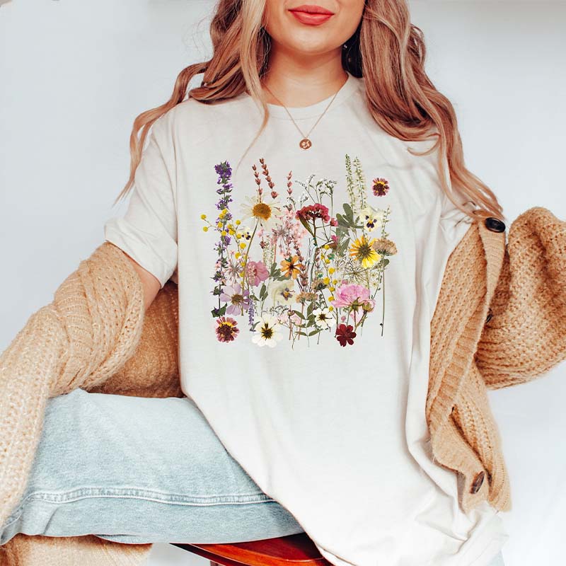 Pressed Flower Summer Aesthetic T-Shirt
