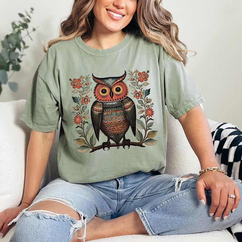 Boho Owl Comfort Colors Flower T-Shirt