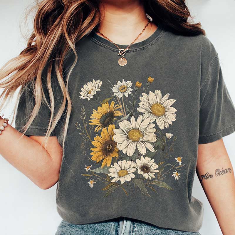 Vintage Style Wildflowers Sunflowers T-Shirt