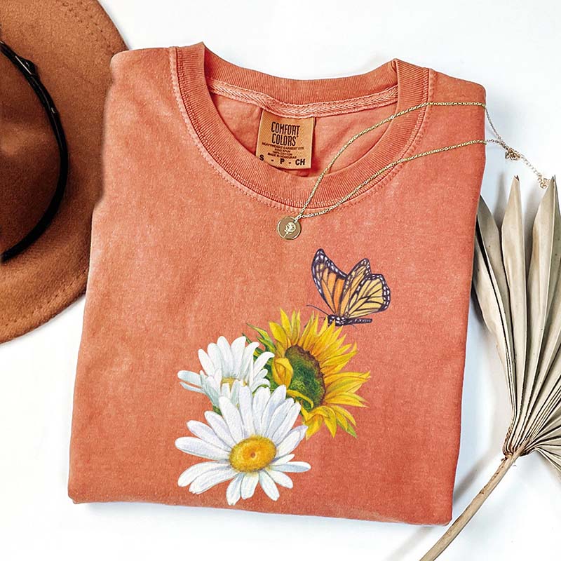 Retro Daisy Sunflower Butterfly T-Shirt