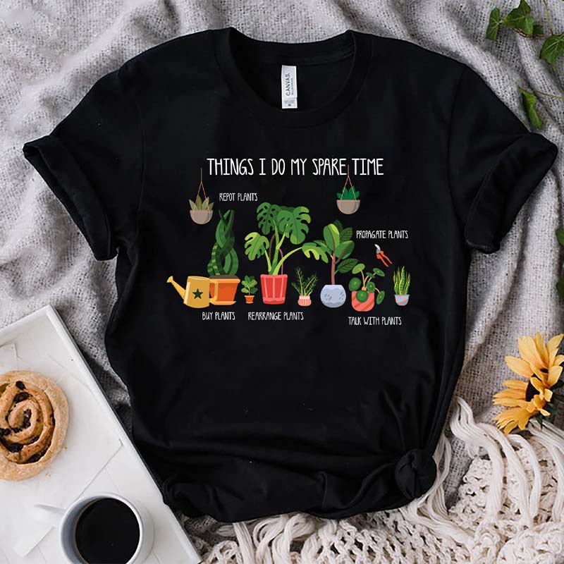 Plant Mom Botanical Gardening T-Shirt