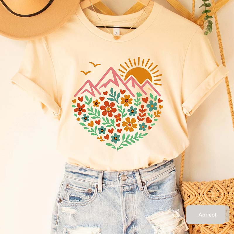 Floral Mountain Graphic Outdoor T-Shirt