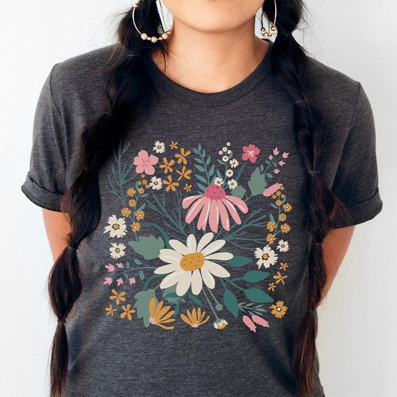 Trendy Floral Wild Flower Mom Gift T-Shirt
