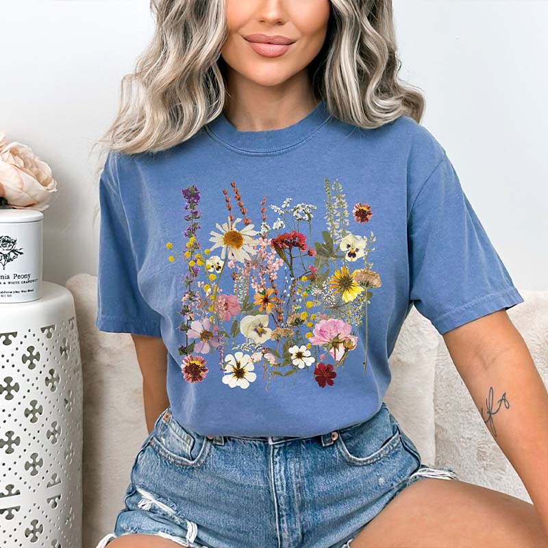Pressed Flower Summer Aesthetic T-Shirt