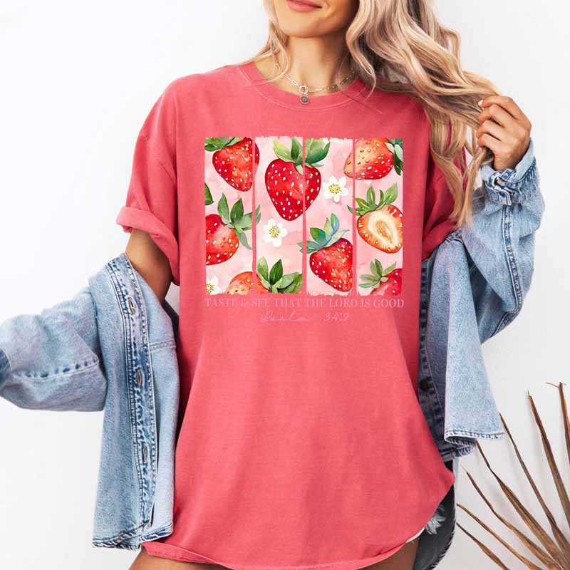 Cute Strawberry Summer Botanical T-Shirt