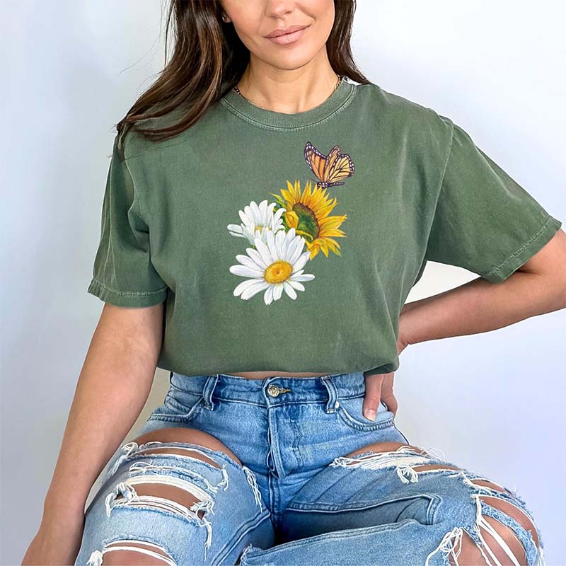 Retro Daisy Sunflower Butterfly T-Shirt