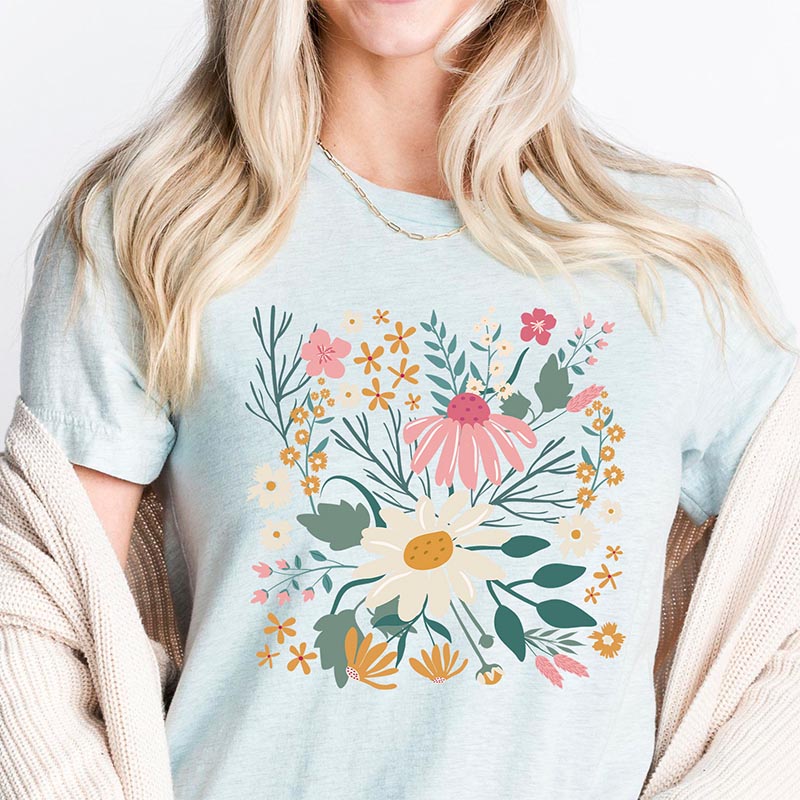 Trendy Floral Wild Flower Mom Gift T-Shirt