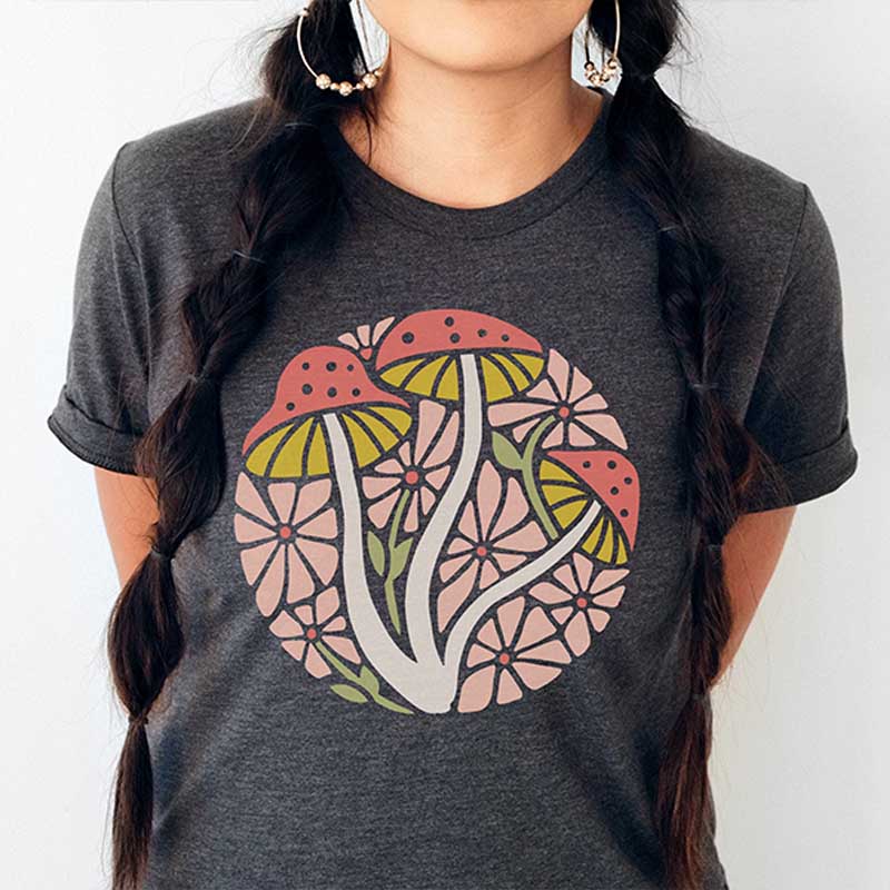 Hippie Mushroom Toadstool Floral Retro T-Shirt