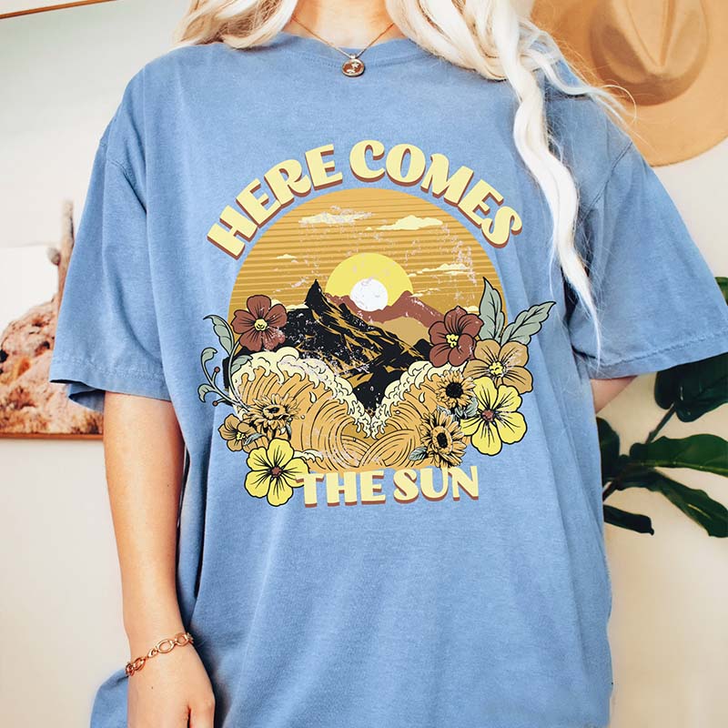 Here Comes the Sun Retro Style T-Shirt