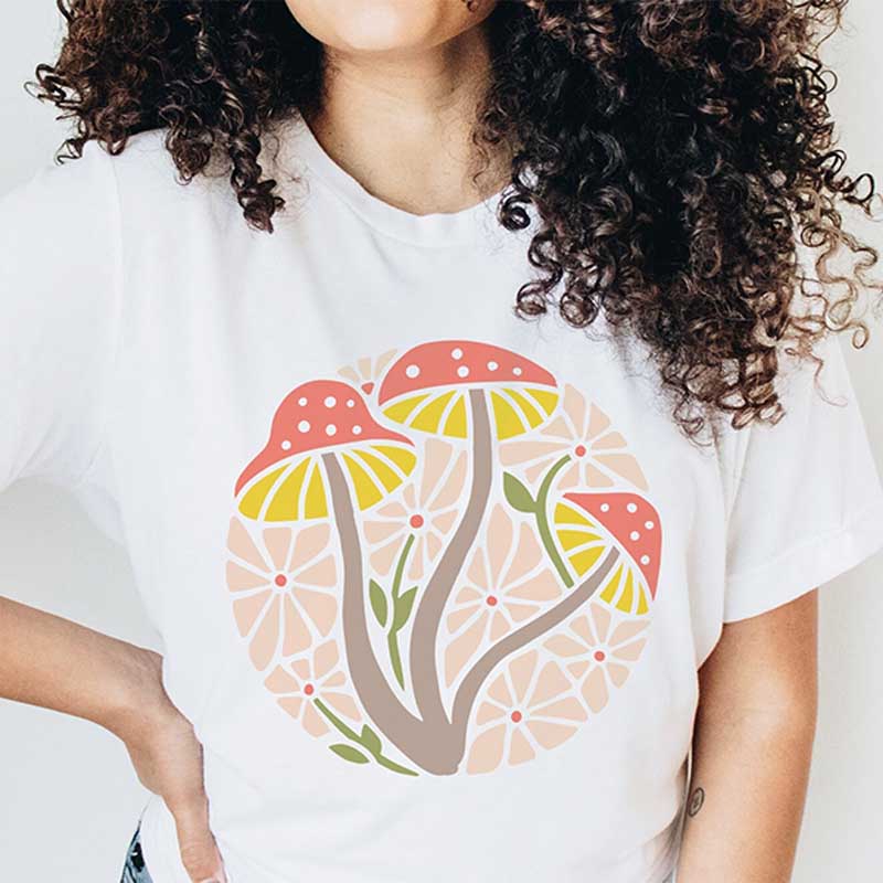 Hippie Mushroom Toadstool Floral Retro T-Shirt