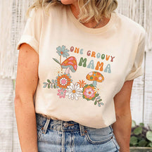 One groovy mama T-Shirt