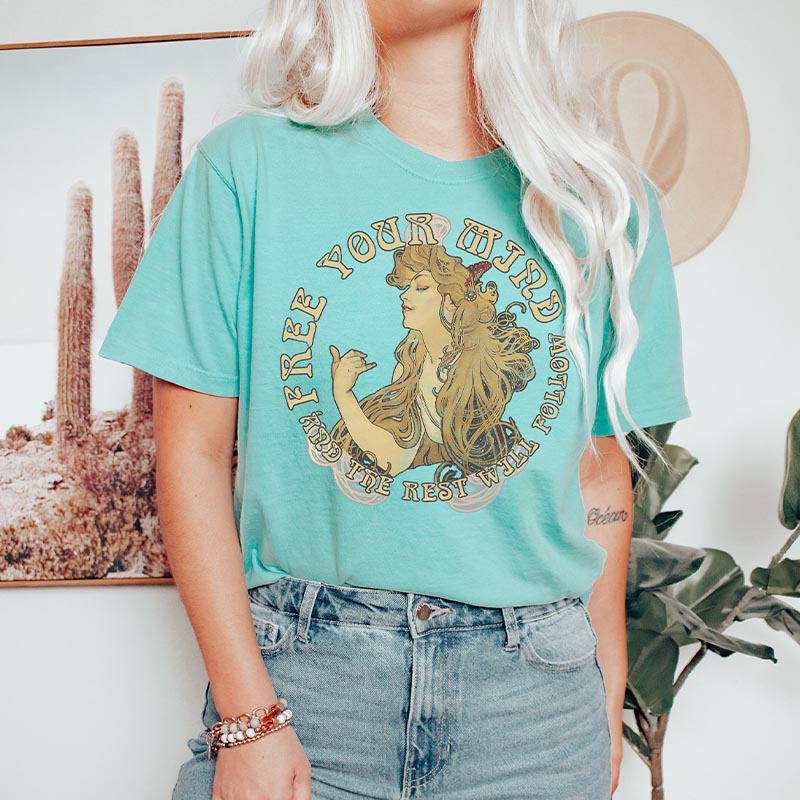 Free Your Mind Retro Nouveau T-Shirt