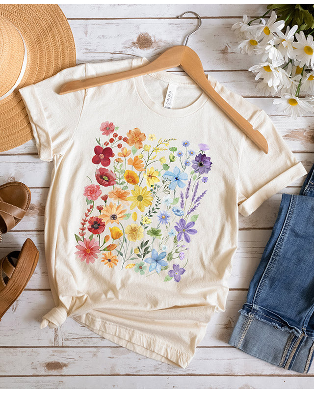 Regenbogen-Pride-Wildblumen-T-Shirt