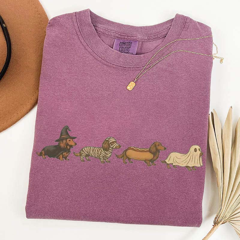 Vintage Art Dachshund Halloween T-Shirt