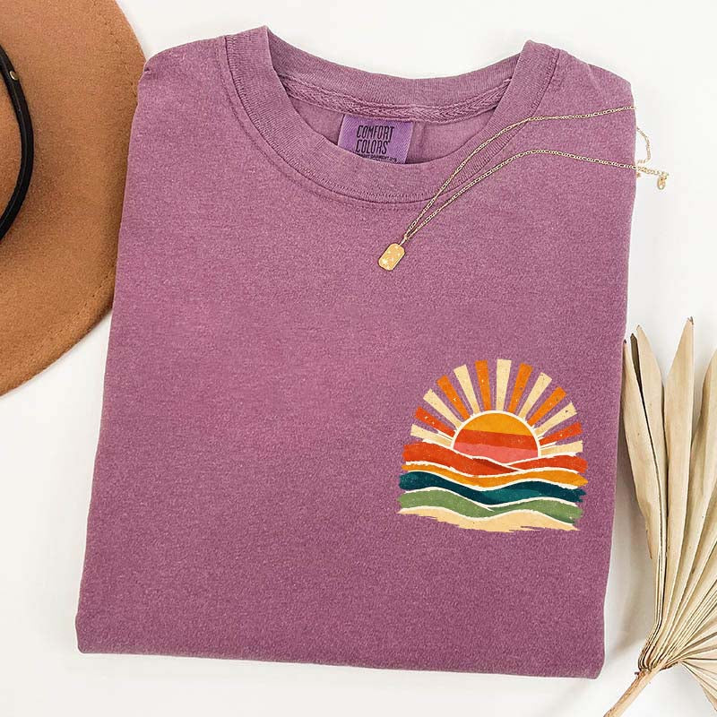 Vintage Sea Retro Ocean Sun Summer T-Shirt