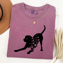 Black Lab Mom Labrador Dog Flowers T-Shirt