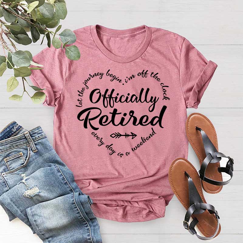 Cute Officially Retired Retirement T-Shirt
