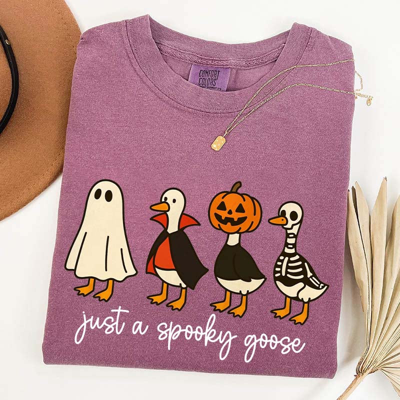 Cute Just a Spooky Goose Halloween T-Shirt