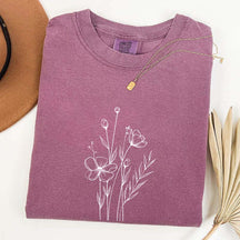 Minimalist Wildflower Plant Floral T-Shirt
