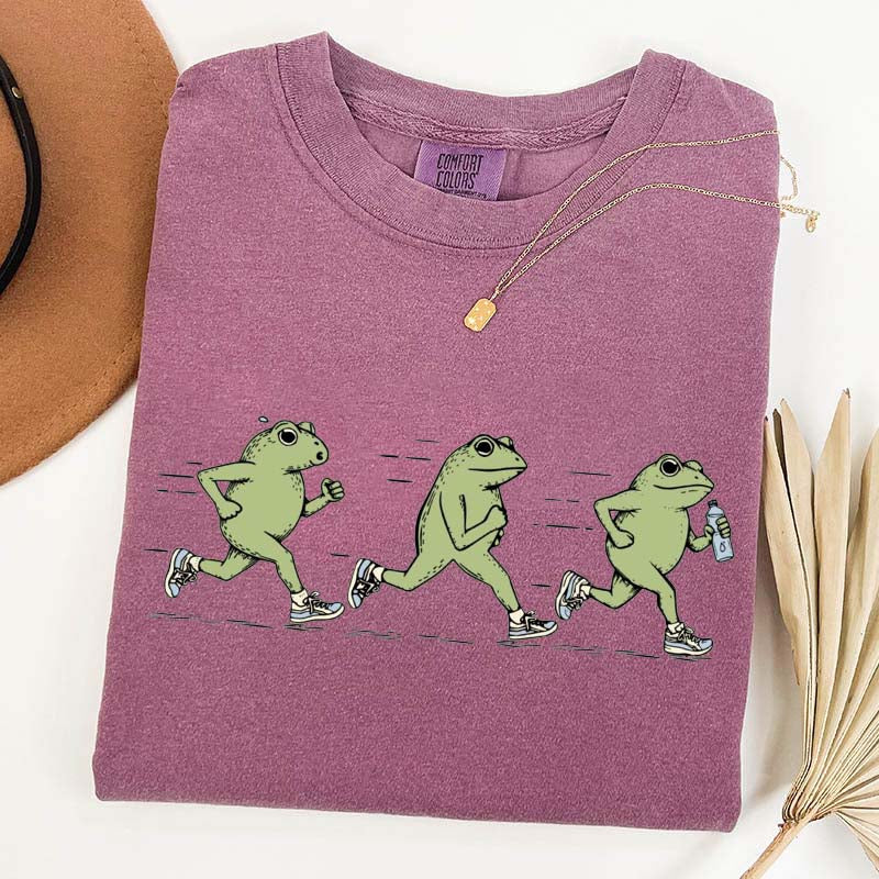 Funny Jogging Frogs Comfort Colors Runner T-Shirt