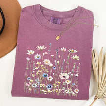 Minimal Floral Nature Inspired Botanical T-Shirt
