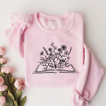 Retro Wildflowers Book Lover Minimalist Sweatshirt