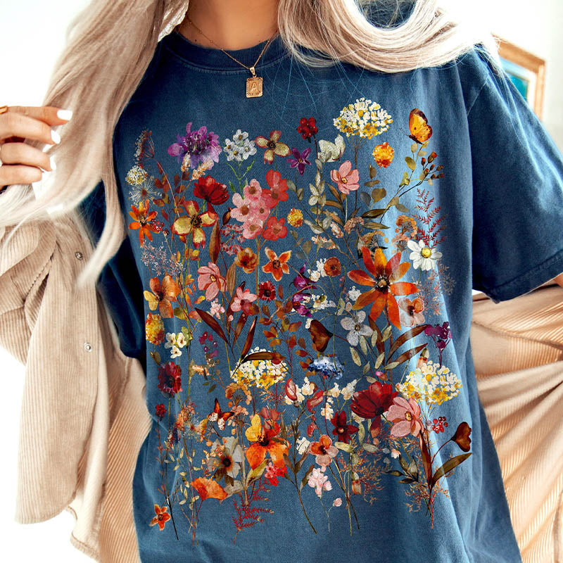 Vintage Pressed Flowers Market Boho Cottagecore T-Shirt