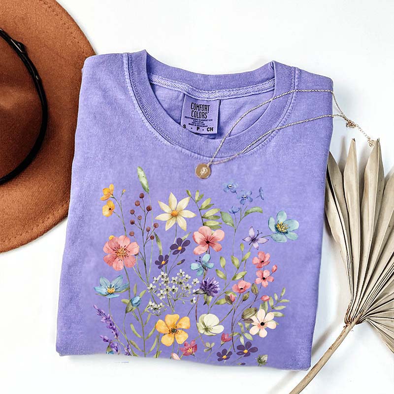 Retro Summer Floral Vibes  T-Shirt