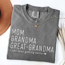 Mom Grandma Great-Grandma Pregnancy Announcement T-Shirt