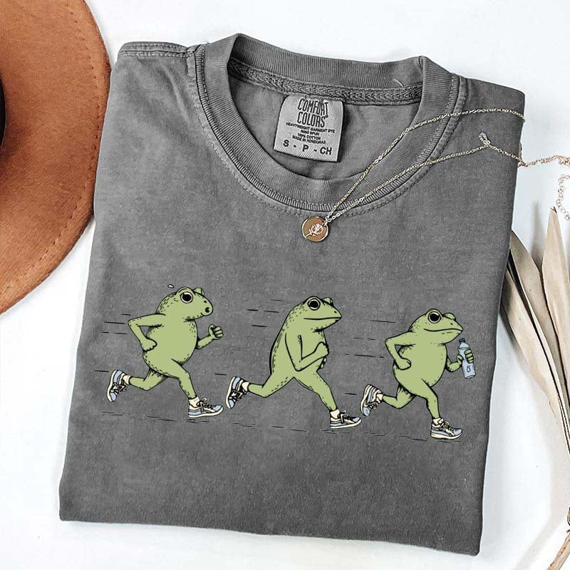 Funny Jogging Frogs Comfort Colors Runner T-Shirt