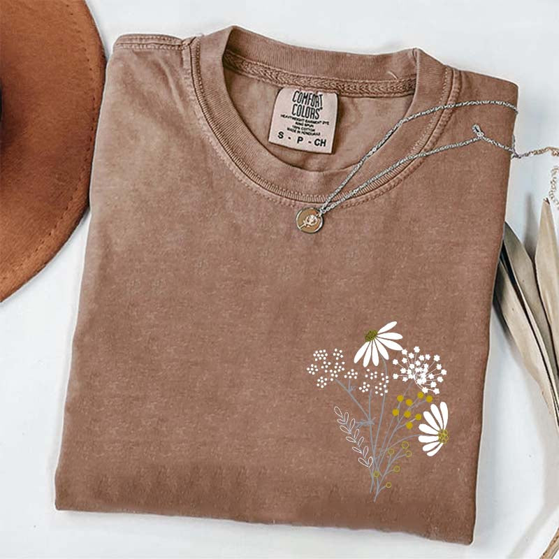 Minimal Daisy Flower T-Shirt