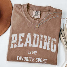 Retro Reading Is My Favorite Sport Cute T-Shirt