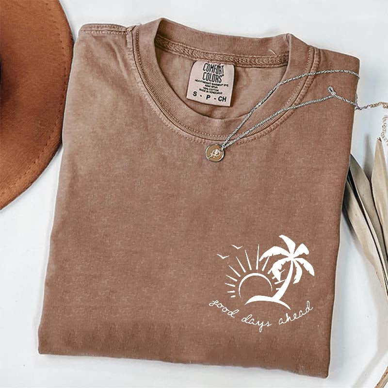 Cute Beach Vacation Summer Minimalist T-Shirt