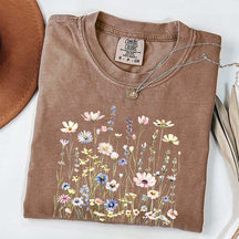 Minimal Floral Nature Inspired Botanical T-Shirt