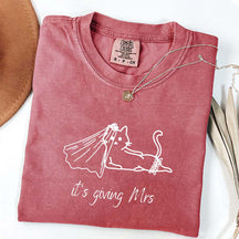 Its Giving Mrs Cat Theme T-Shirt