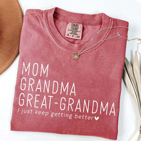 Mom Grandma Great-Grandma Pregnancy Announcement T-Shirt