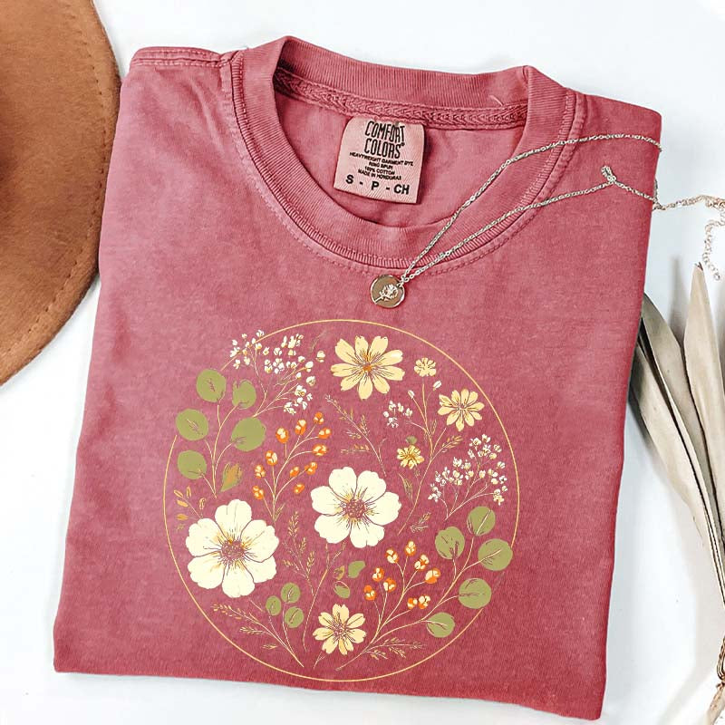 Wildflower Vintage Floral Ring T-Shirt