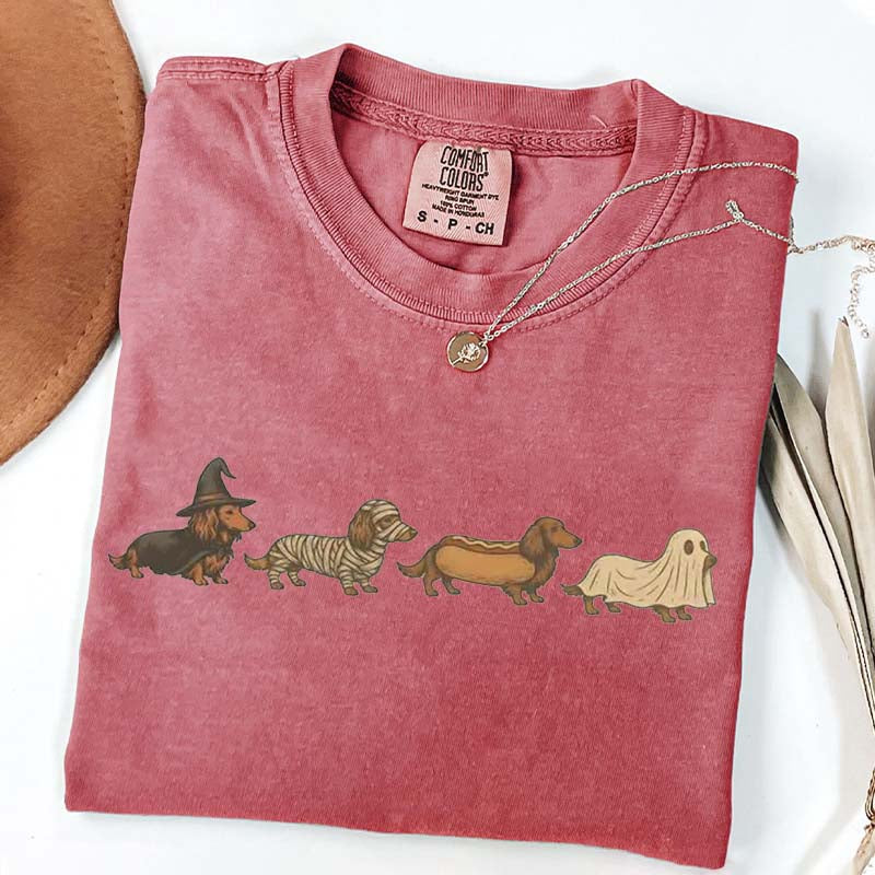 Vintage Art Dachshund Halloween T-Shirt