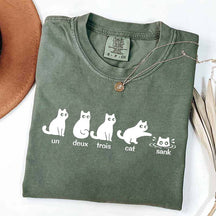 Un Deux Trois Cat Cute T-Shirt