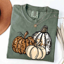 Leopard Pumpkin Thanksgiving Gift T-Shirt