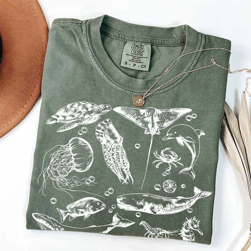 Sea Animals 90s Vintage Style T-Shirt